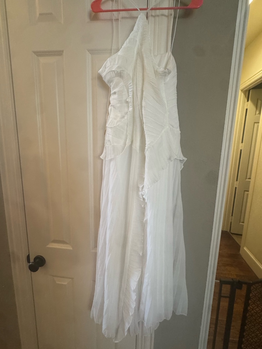 Elegant White Ruffled Halter Midi Dress - Picture 5 of 5